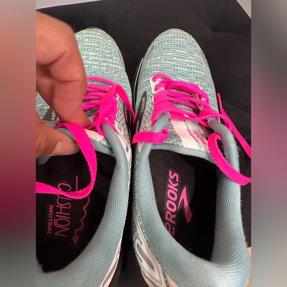 Brooks Ghost 14 Women's Cushioned Size 6 Teal and Pink - Picture 4 of 12